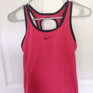 Vintage Nike tank embroidered center swoosh